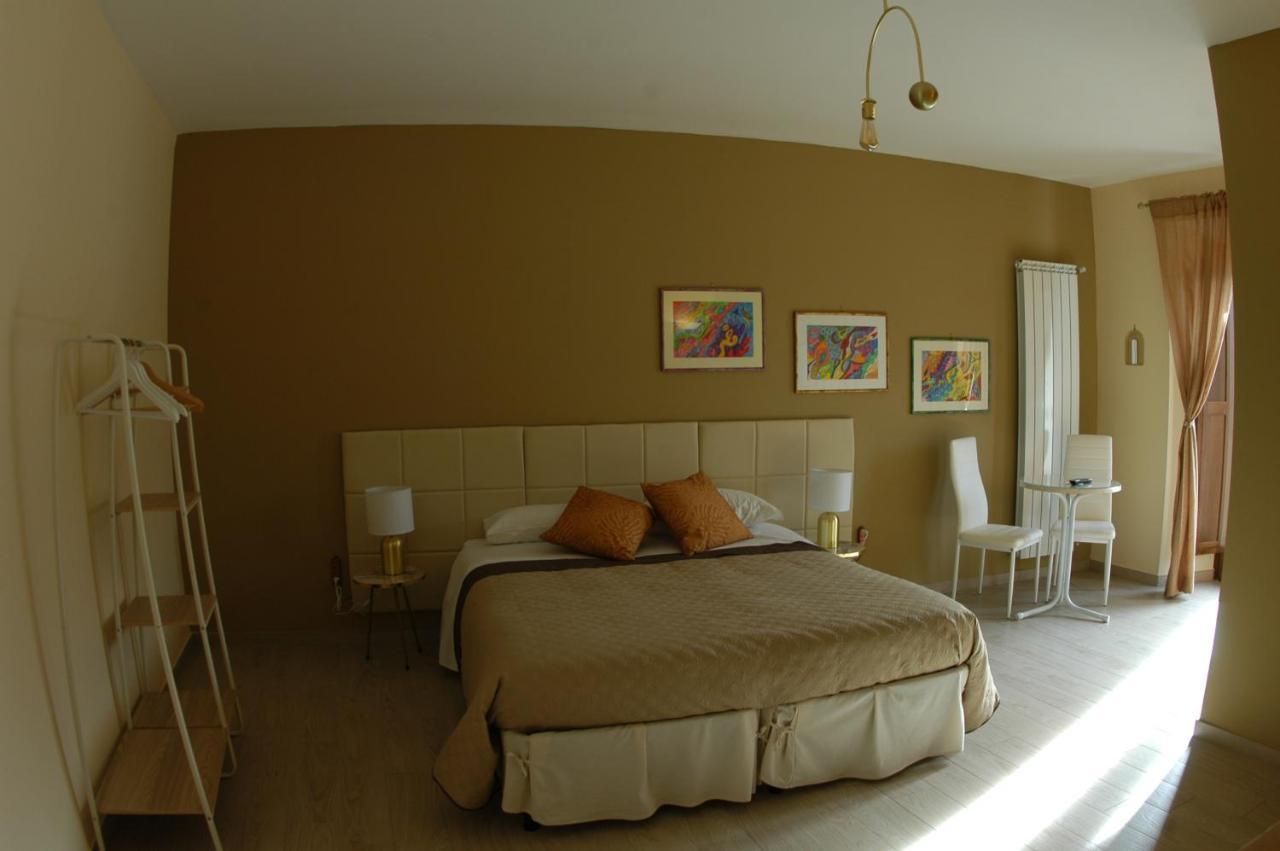 Dimora Offidius Bed and Breakfast LʼAquila Exteriör bild